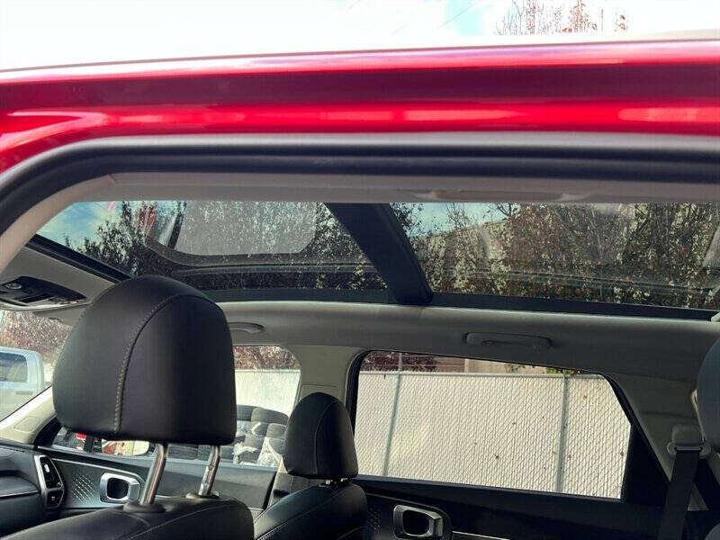 2022 Kia Sorento Plug-In Hybrid SX