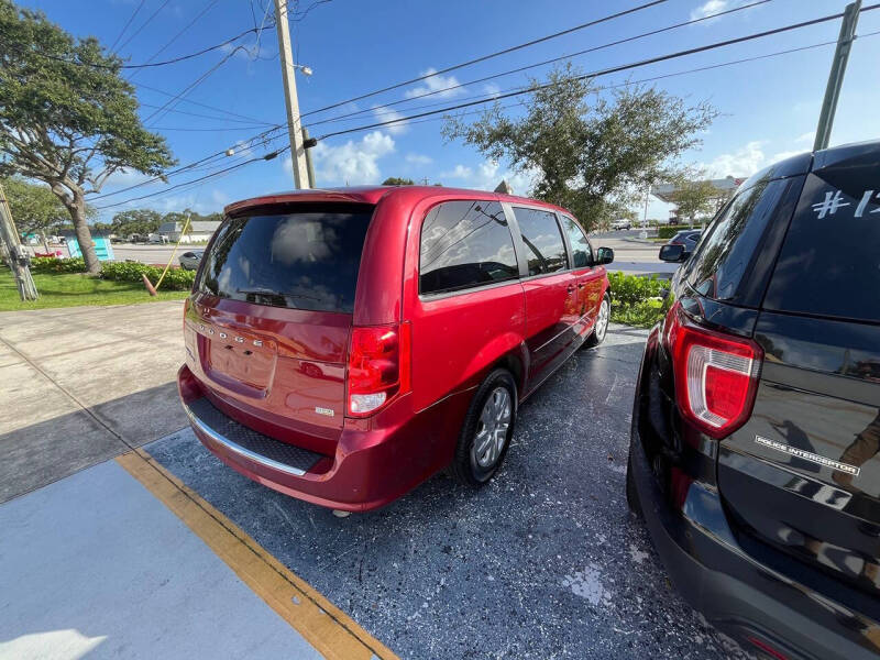 2015 Dodge Grand Caravan SE