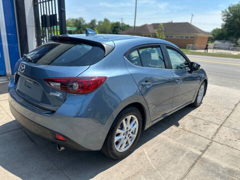 2015 Mazda MAZDA3 i Touring