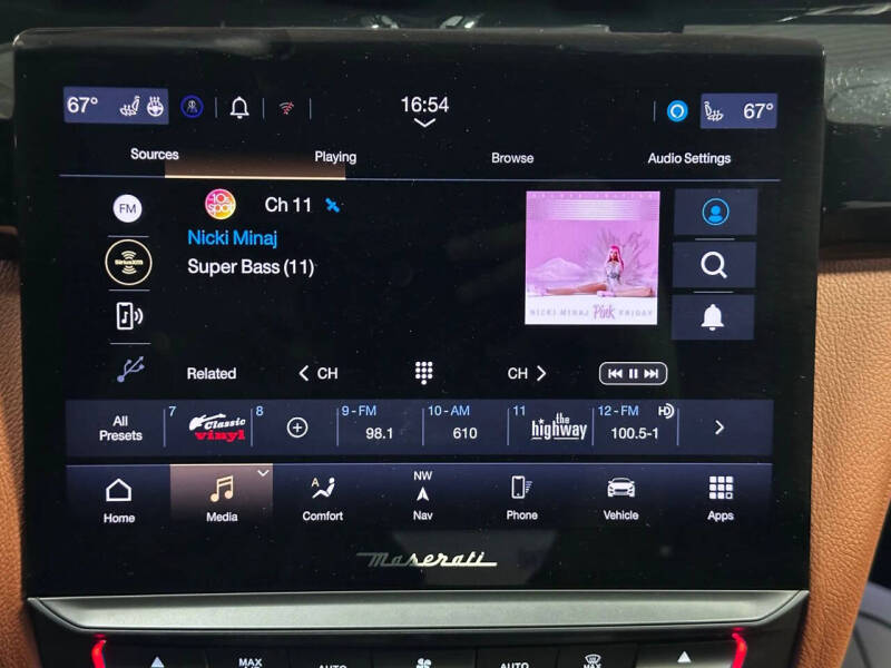 2022 Maserati Quattroporte Modena Q4