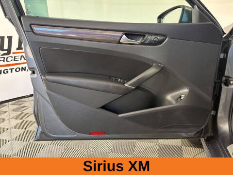 2020 Volkswagen Passat R-Line