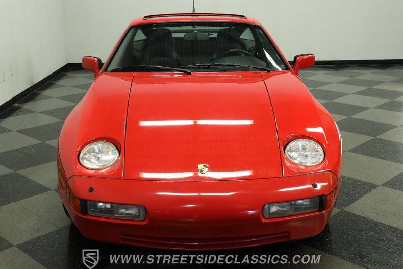1989 Porsche 928 S4