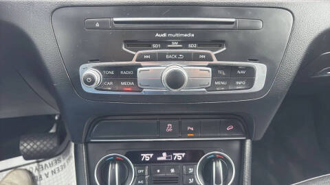 2016 Audi Q3 2.0T quattro Premium Plus