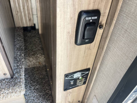 2020 Palomino BACKPACK EDITION