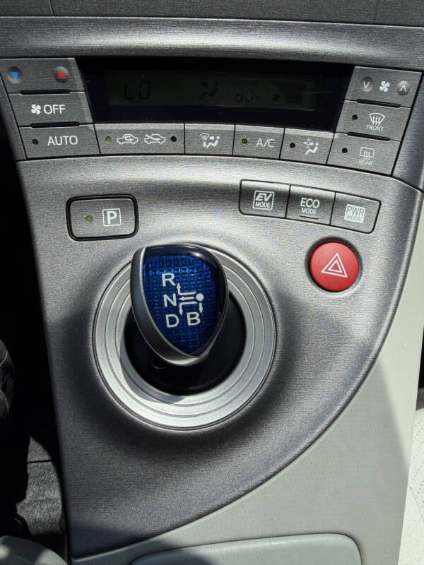 2013 Toyota Prius Three