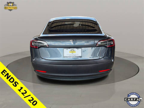 2019 Tesla Model 3 Standard Range Plus