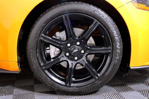 2020 Ford Mustang EcoBoost