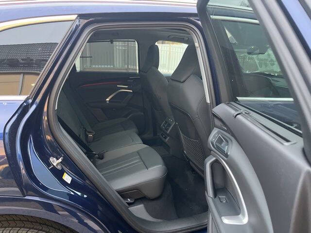 2025 Audi Q5 quattro Premium Plus TFSI