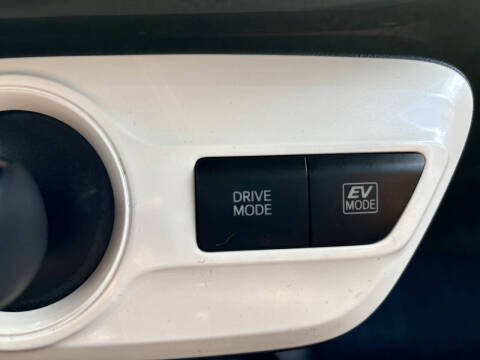 2018 Toyota Prius Two