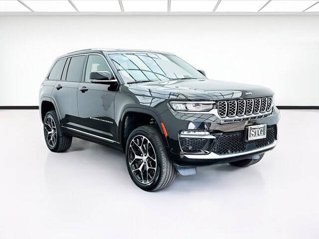 2022 Jeep Grand Cherokee Summit