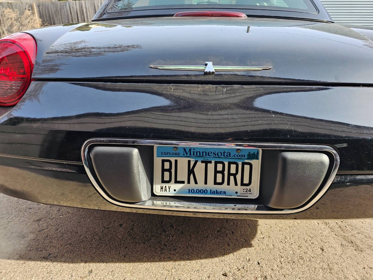2005 Ford Thunderbird 57