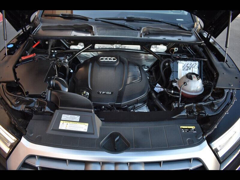 2019 Audi Q5 quattro Premium 45 TFSI