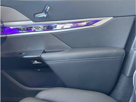 2024 BMW i7 xDrive60