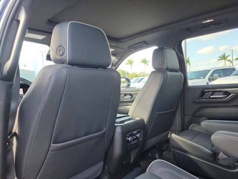 2025 GMC Yukon XL Elevation