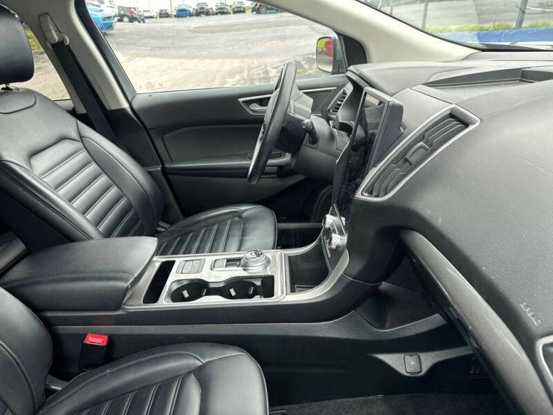 2024 Ford Edge SEL