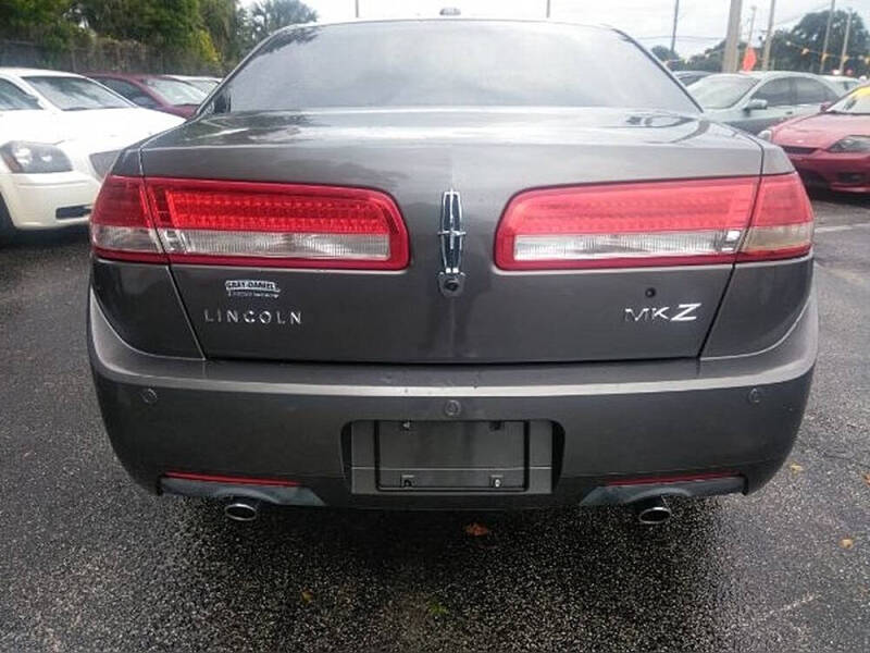 2011 Lincoln MKZ