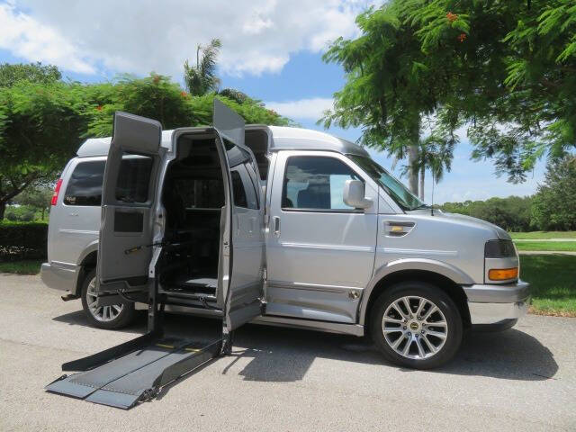 2019 GMC Savana 2500