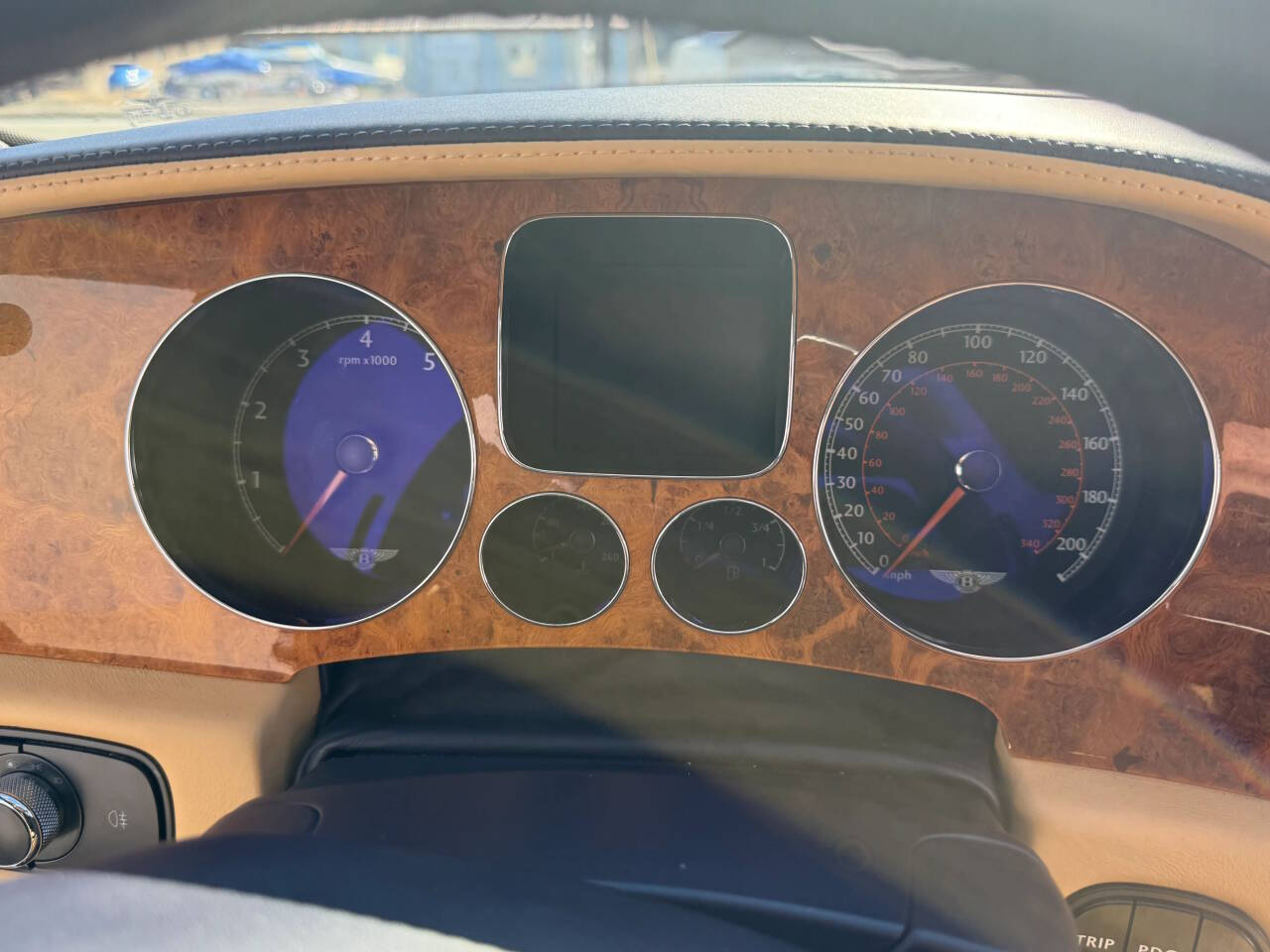 2004 Bentley Continental 33