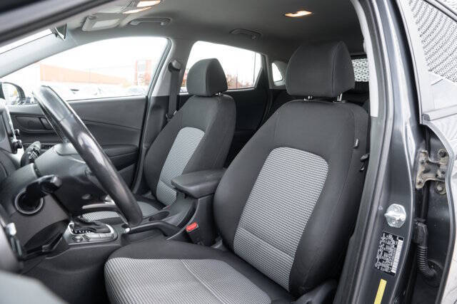 2020 Hyundai Kona SEL