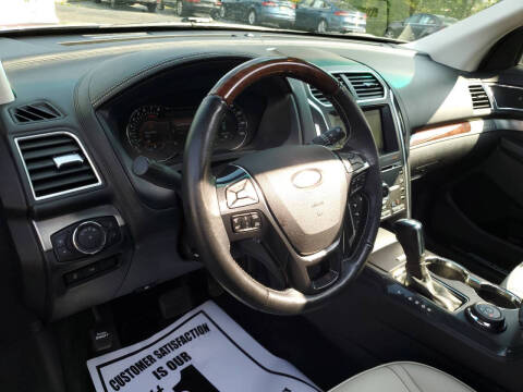 2016 Ford Explorer Platinum