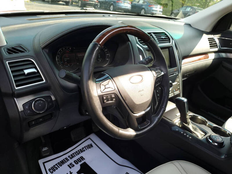 2016 Ford Explorer Platinum