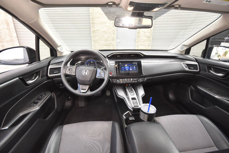 2019 Honda Clarity Base photo 2