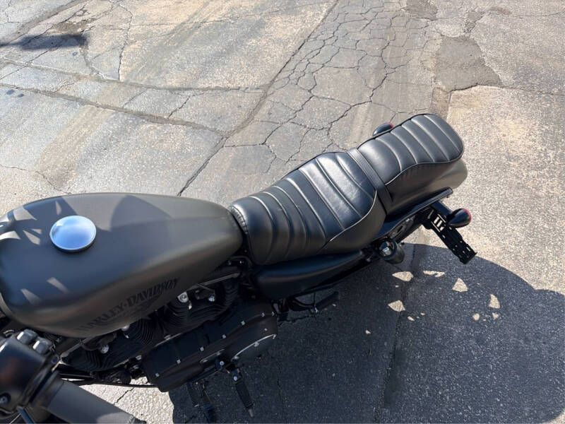 2018 Harley-Davidson Iron 883