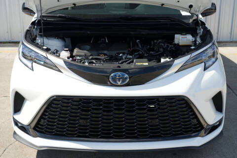 2024 Toyota Sienna XSE 7-Passenger