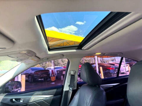 2017 Infiniti Q50 2.0T