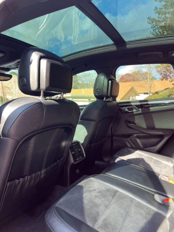 2017 Porsche Macan GTS