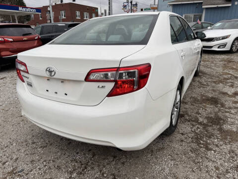 2013 Toyota Camry LE