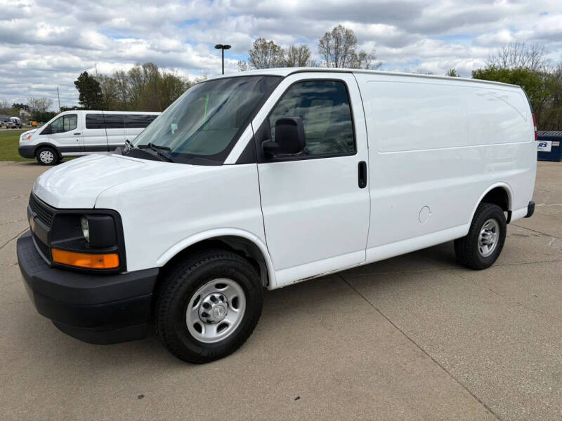 2017 Chevrolet Express 2500