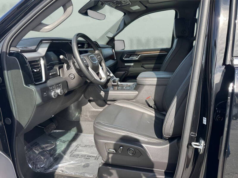 2024 GMC Sierra 1500