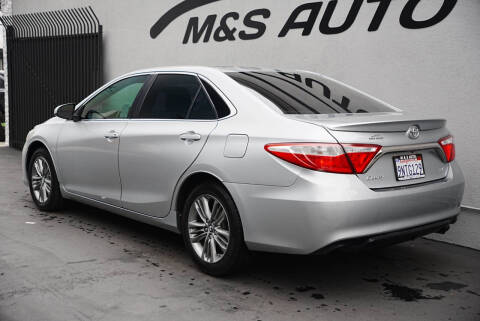 2017 Toyota Camry SE