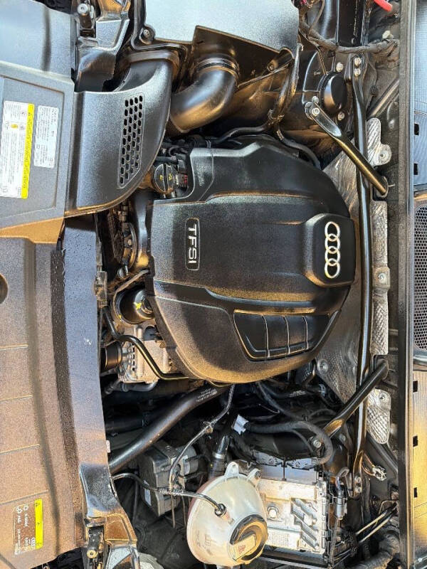 2018 Audi Q5 2.0T quattro Premium Plus