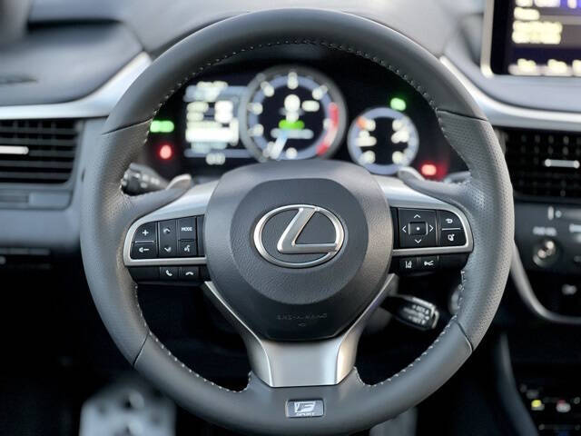 LexusRX 35035