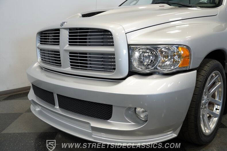 2004 Dodge Ram 1500 SRT-10
