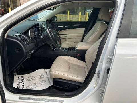 2018 Chrysler 300 Limited