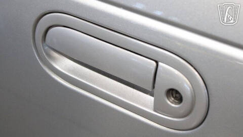 2004 Ford Thunderbird Deluxe