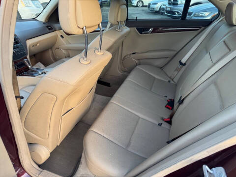 2009 Mercedes-Benz C-Class C 300 Sport 4MATIC