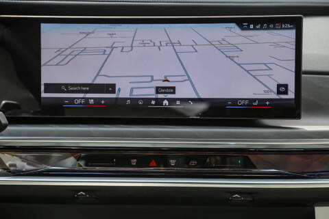 2025 BMW 7 Series 750e xDrive