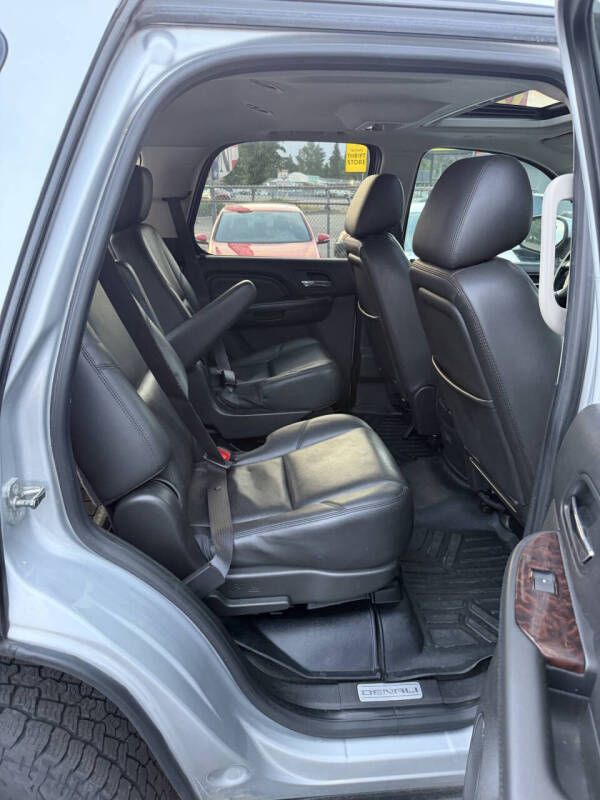 2013 GMC Yukon Denali