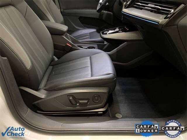 2024 Audi Q4 e-tron quattro Premium Plus 50