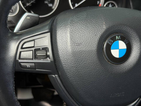 2016 BMW 5 Series 528i