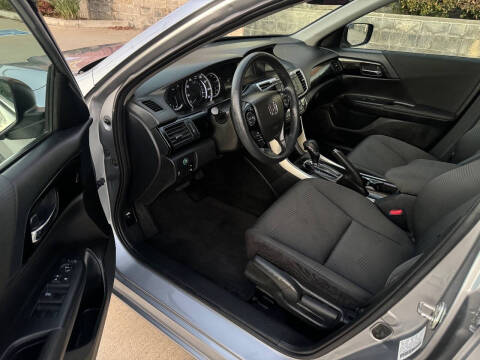 2017 Honda Accord LX