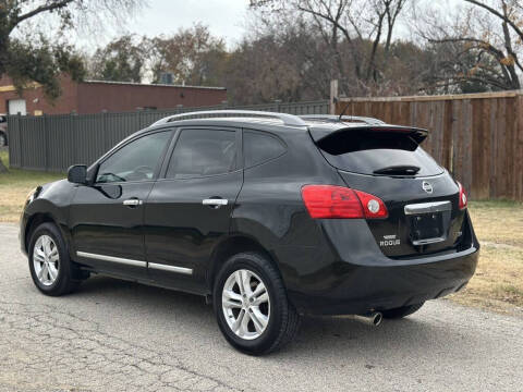 2012 Nissan Rogue S