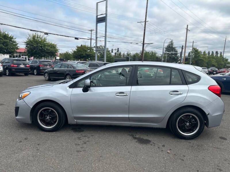 2012 Subaru Impreza 2.0i
