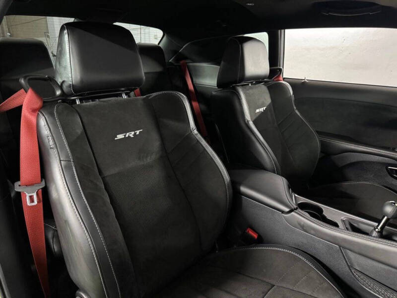 2015 Dodge Challenger SRT Hellcat