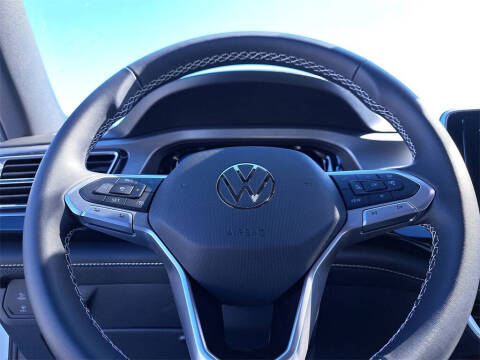 2026 Volkswagen Atlas Cross Sport SE