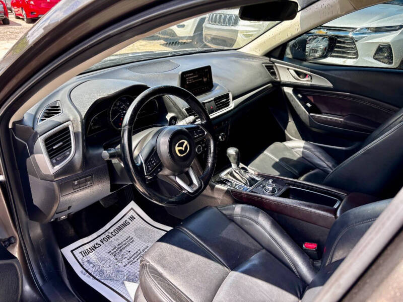2018 Mazda MAZDA3 Touring